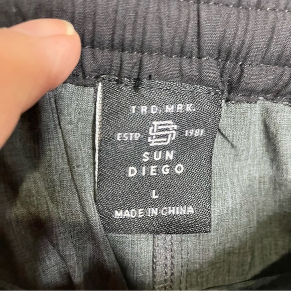 Sun Diego board shorts gray & black size large - Picture 3 of 5